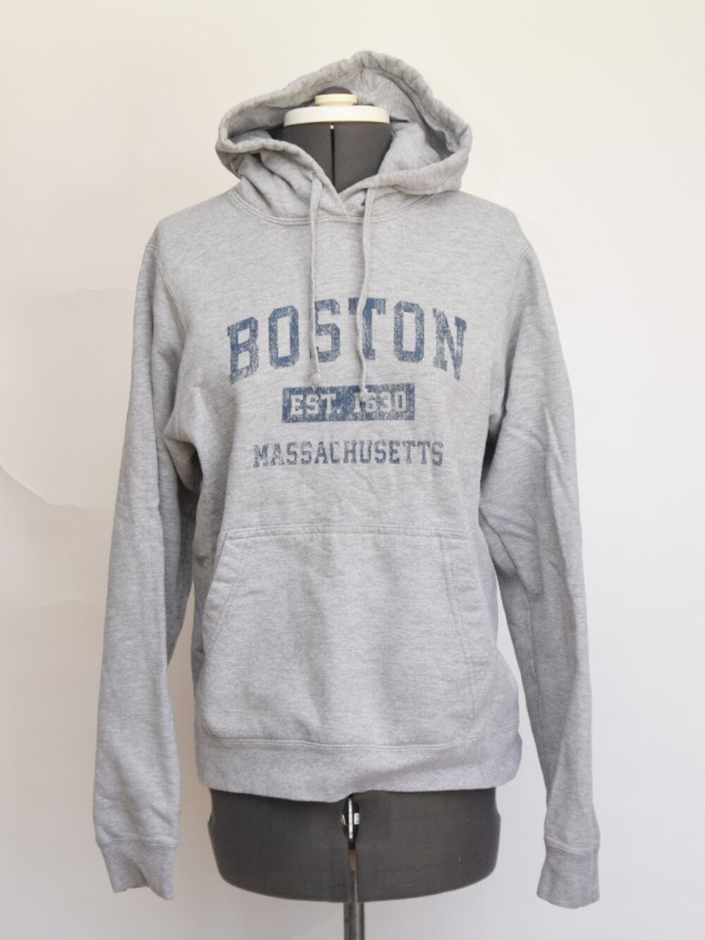 Port & Company Boston Massachusetts Hoodie Gray Ring Spun Fan Favorite Small